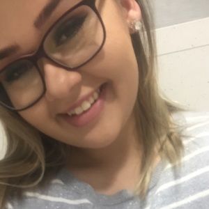 Meet your Posher, Breanna